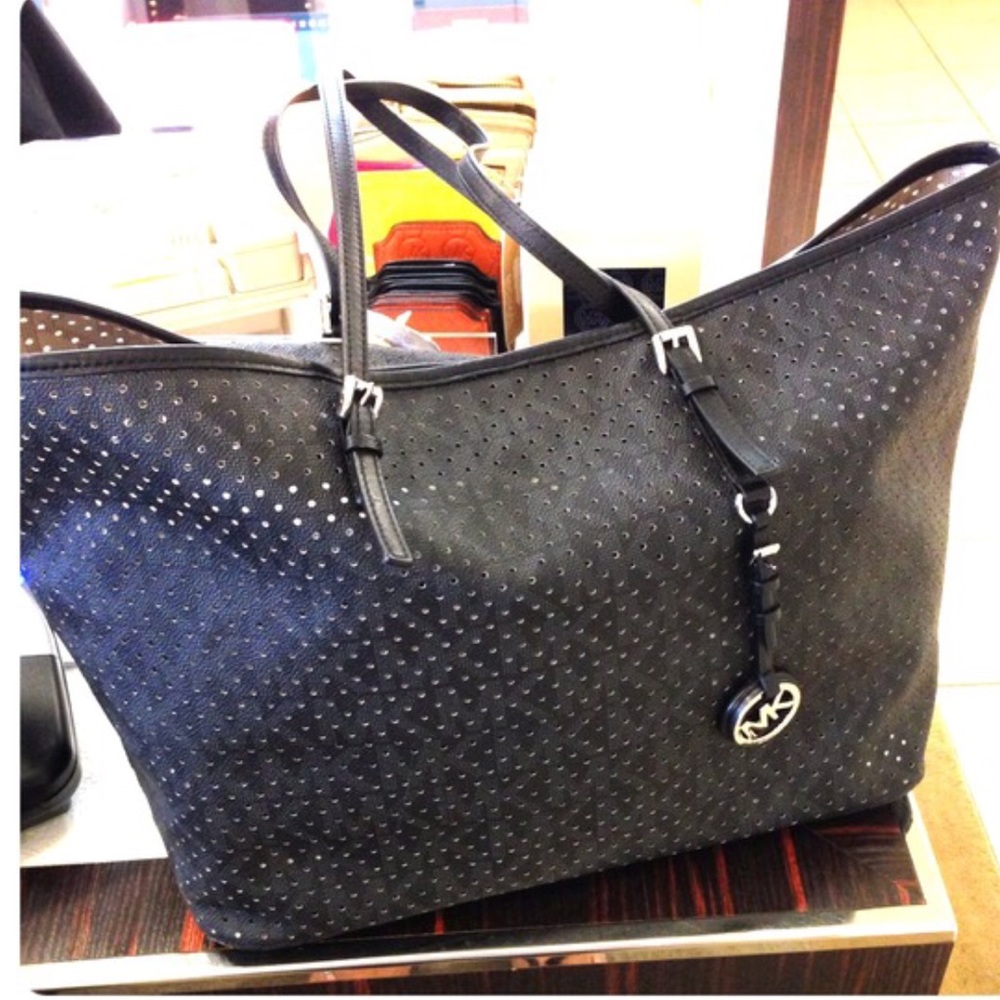 Michael Kors large shoulder Bag & wallet set